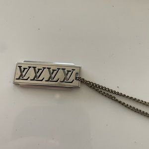 Louis Vuitton chain necklace